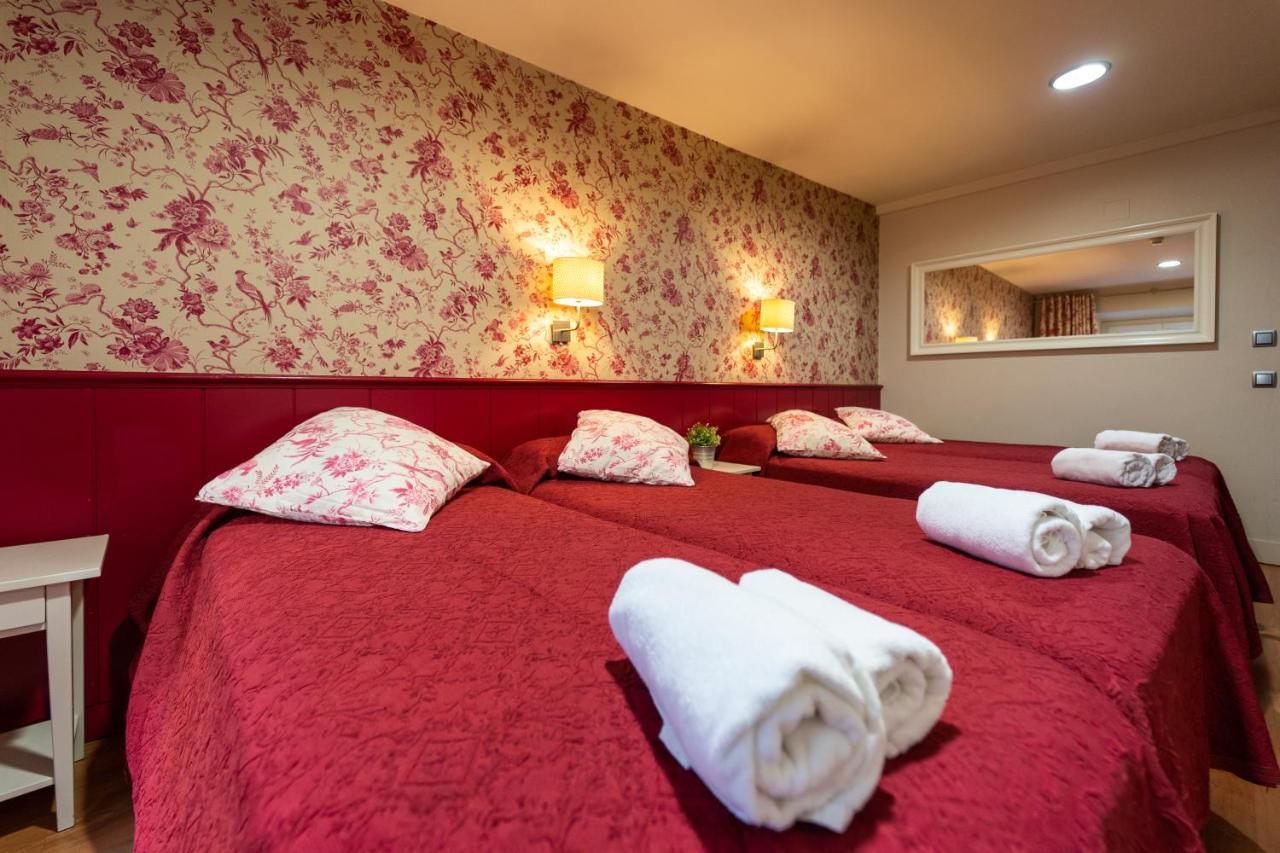 Hostal Matheu Madrid Ngoại thất bức ảnh