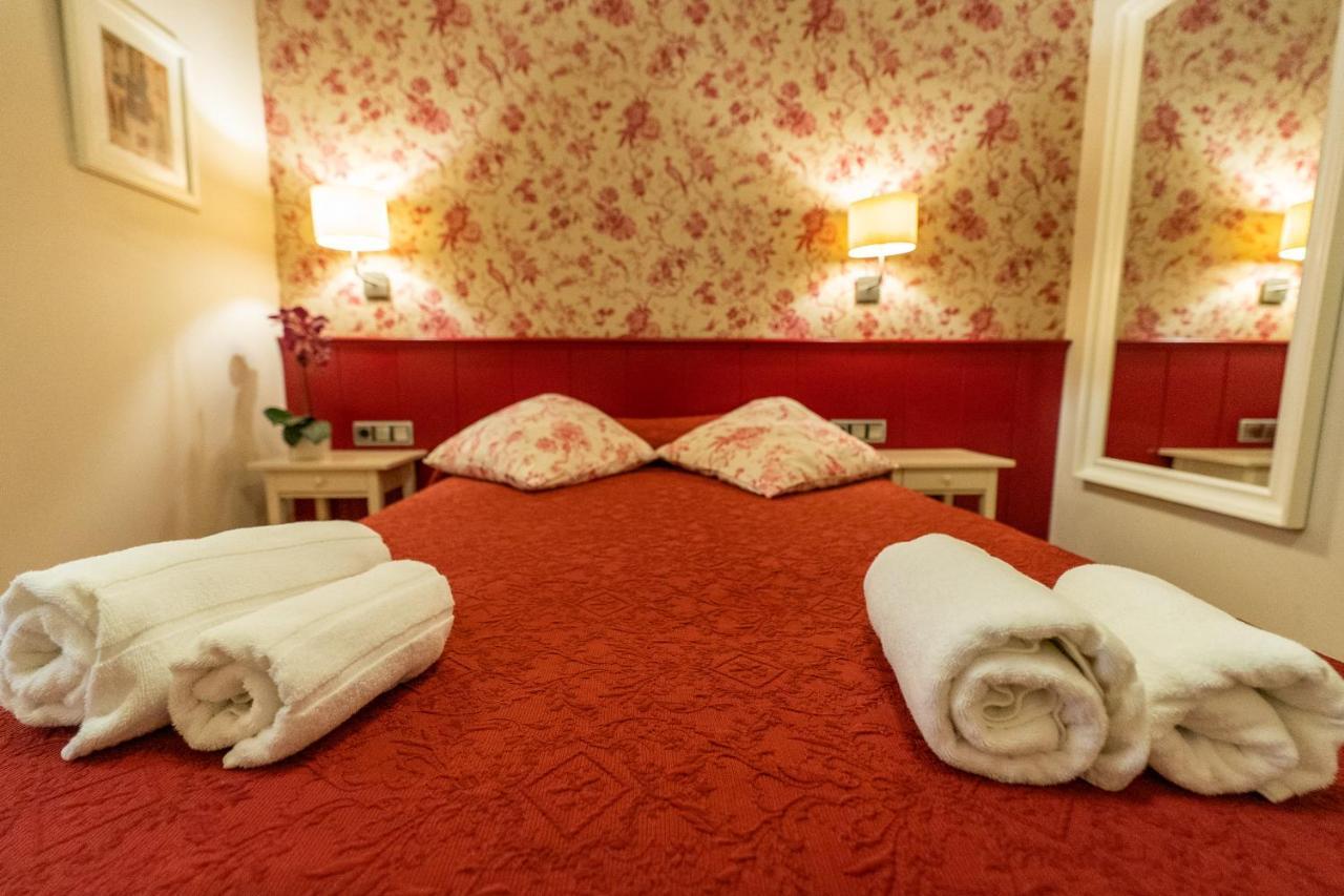 Hostal Matheu Madrid Ngoại thất bức ảnh